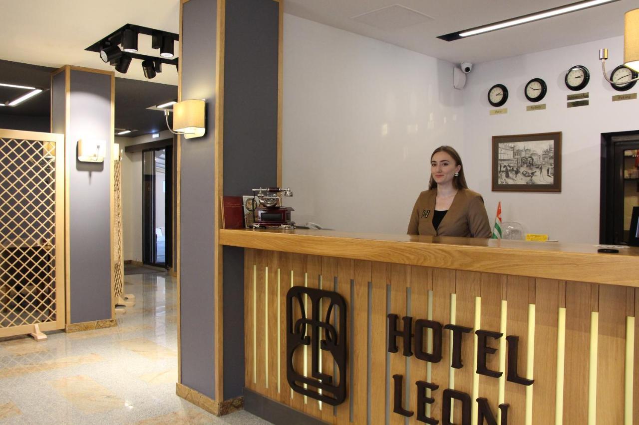 Leon Boutique Hotel Sukhumi Exterior foto
