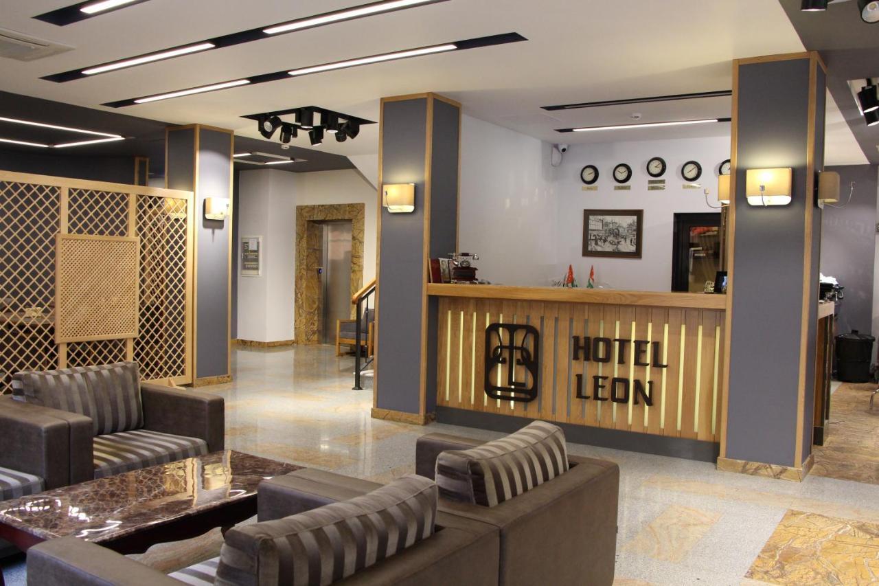 Leon Boutique Hotel Sukhumi Exterior foto