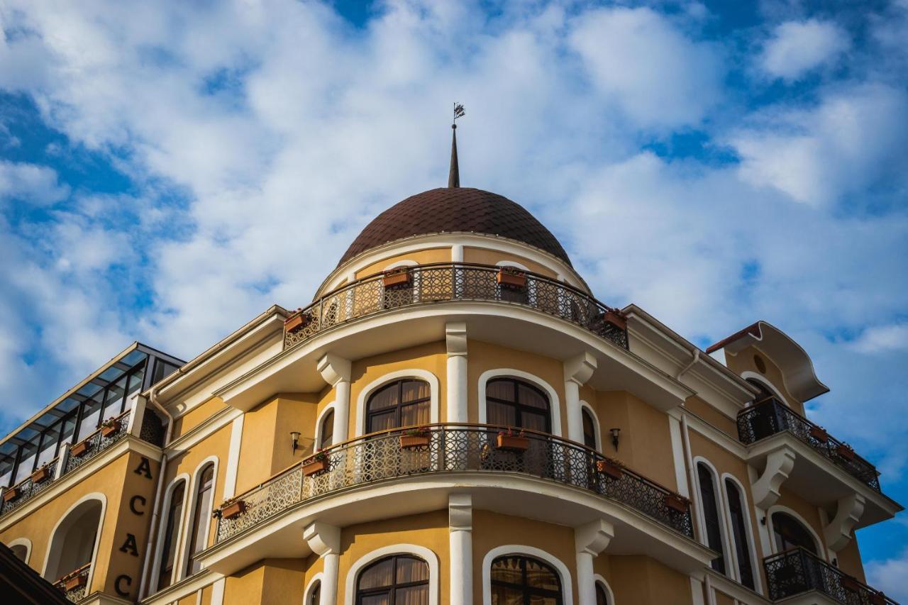 Leon Boutique Hotel Sukhumi Exterior foto